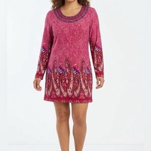 White Mark Red Long Sleeve Paisley Polyester Blend Soft Sweater Dress
Size XL